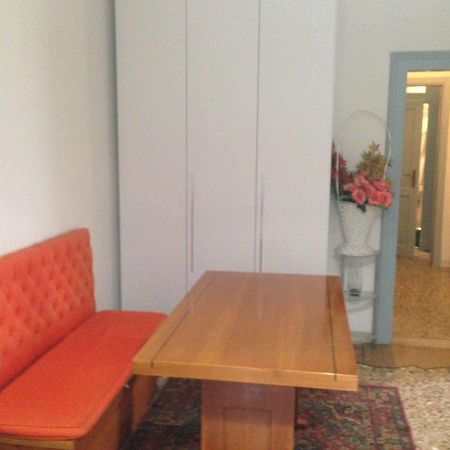 Guest House Loredana Венеция Екстериор снимка