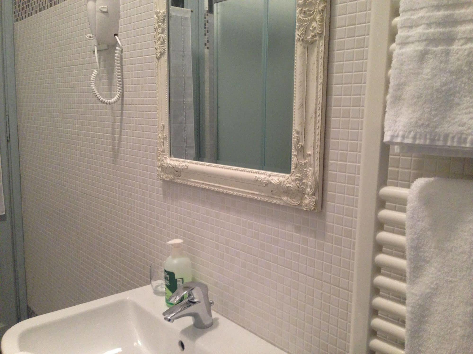 Guest House Loredana Венеция Екстериор снимка