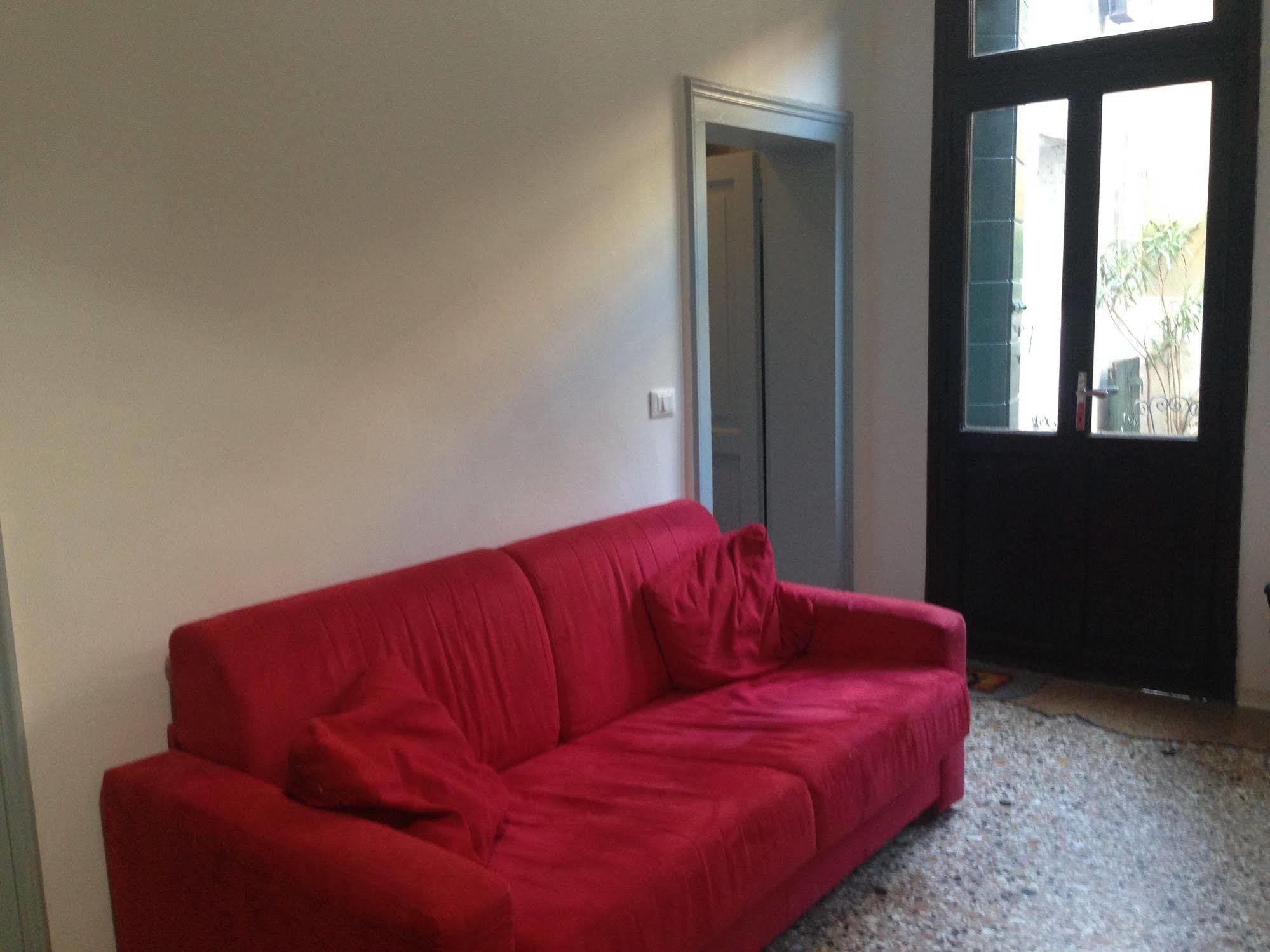 Guest House Loredana Венеция Екстериор снимка